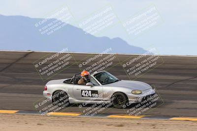 media/Jan-26-2025-SCCA SD (Sun) [[bcf61ed115]]/4-Women Novice/Session 1 (Turn 12-Bowl Combo)/